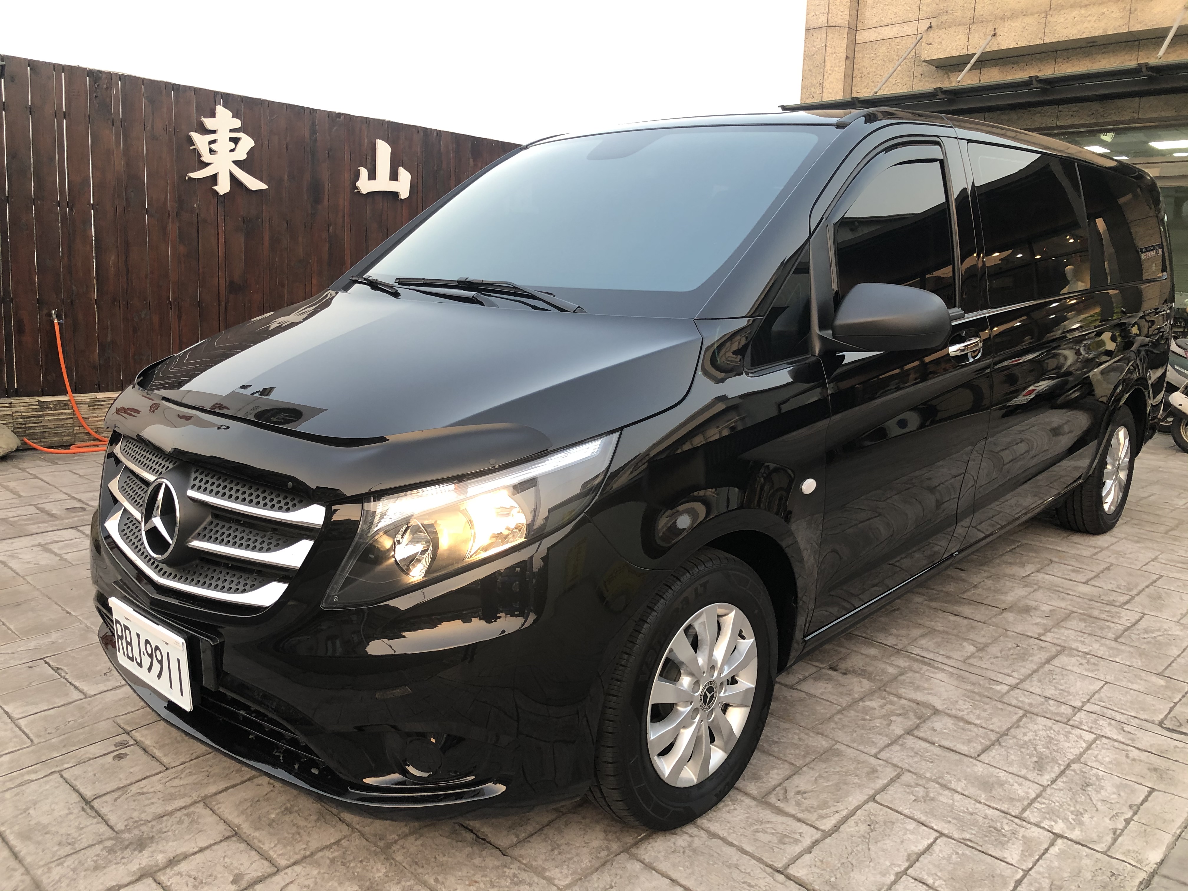 Benz　VITO | 東山租車